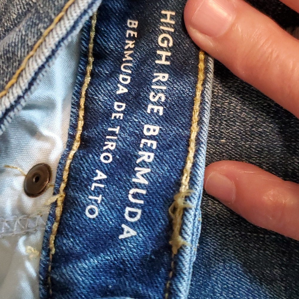 Universal thread Bermuda denim shorts - Picture 3 of 10